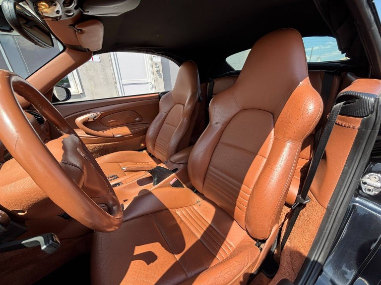 Porsche 911 996 Carrera cabriolet BVM6