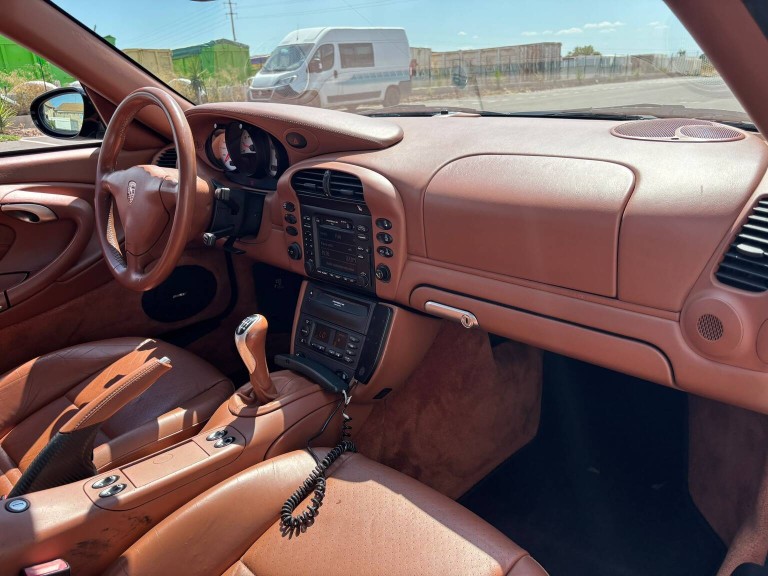 Porsche 911 996 Carrera cabriolet BVM6