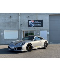 Porsche 911 991.2 Carrera 4 GTS coupé
