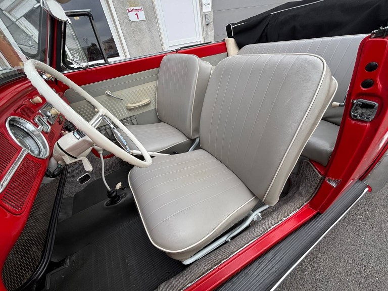 Volkswagen Coccinelle cabriolet
