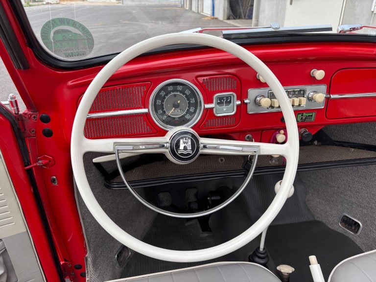 Volkswagen Coccinelle cabriolet