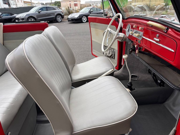 Volkswagen Coccinelle cabriolet