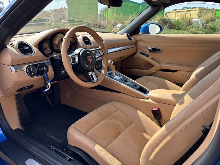 Porsche Boxster 718