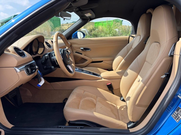 Porsche Boxster 718
