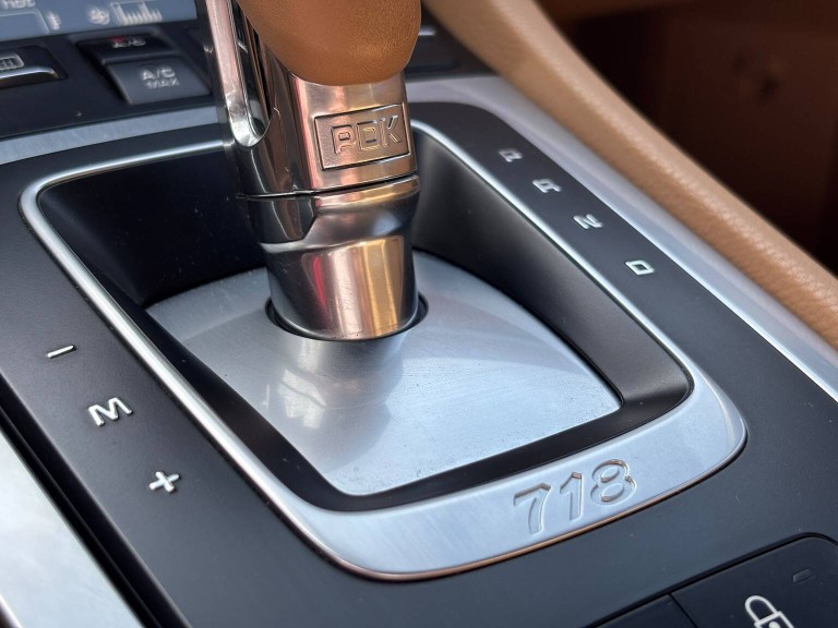 Porsche Boxster 718 PDK