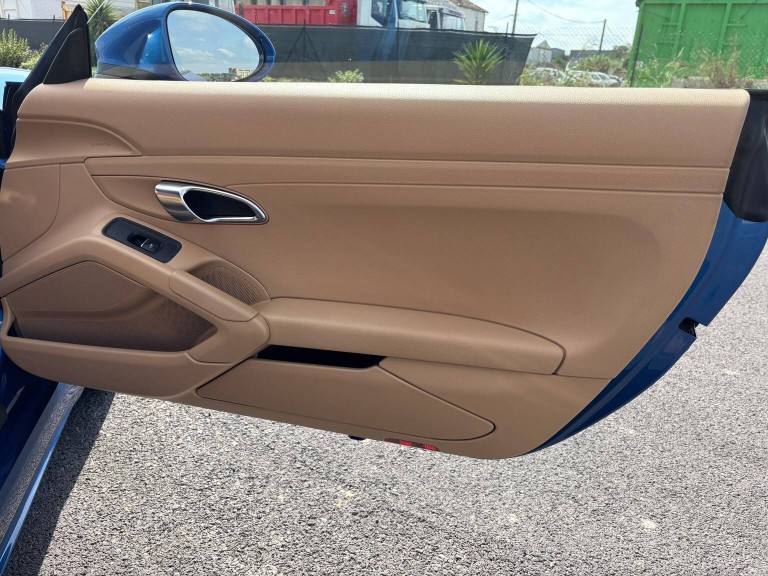 Porsche Boxster 718