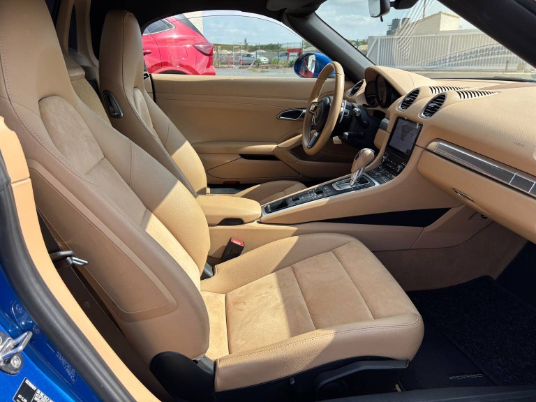 Porsche Boxster 718