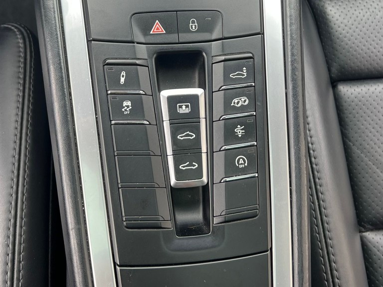 Porsche 911 991.2 Carrera S PDK