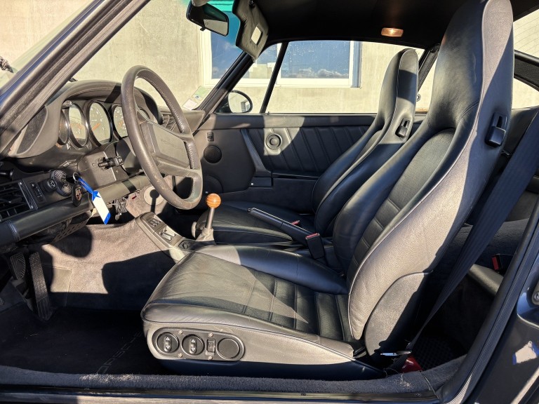 Porsche 964 phase 1 Carrera 4