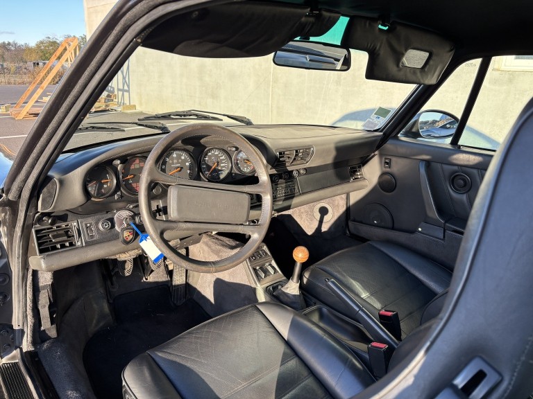 Porsche 964 phase 1 Carrera 4