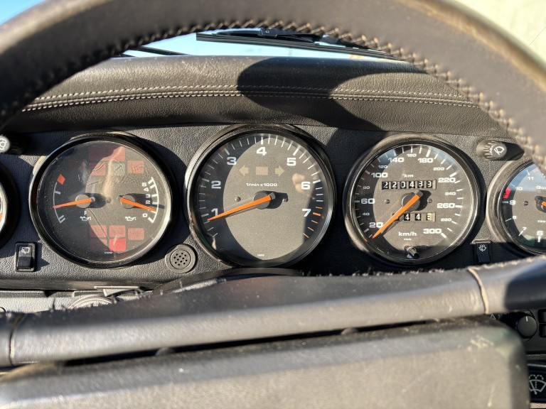 Porsche 964 phase 1 Carrera 4