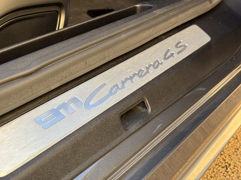 Porsche 992.1 Carrera 4S