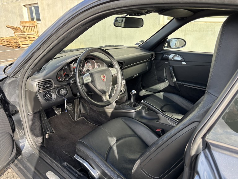 Porsche 997.1 Carrera 4 coupé
