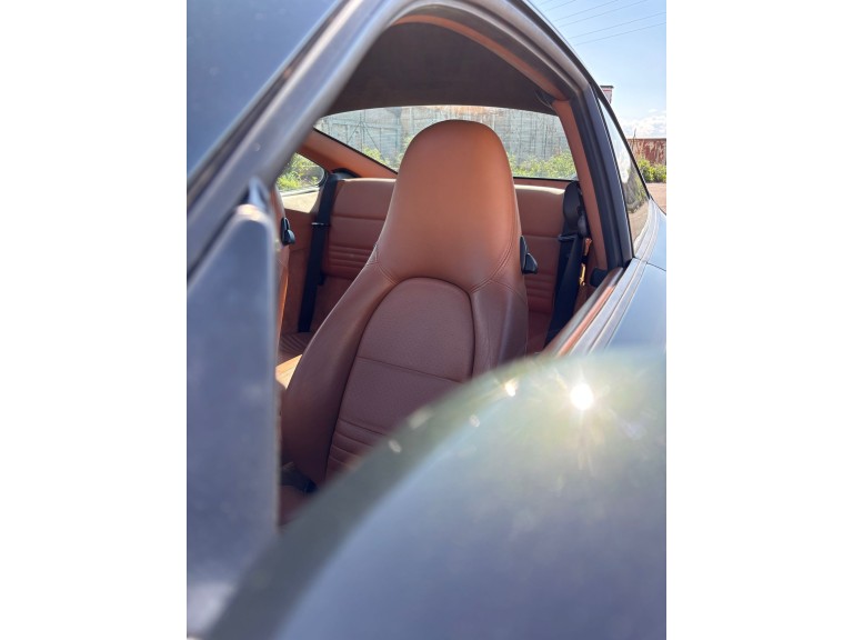Porsche 996 Carrera 4 Millenium