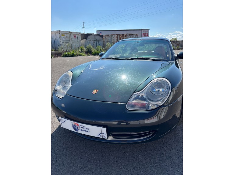 Porsche 996 Carrera 4 Millenium