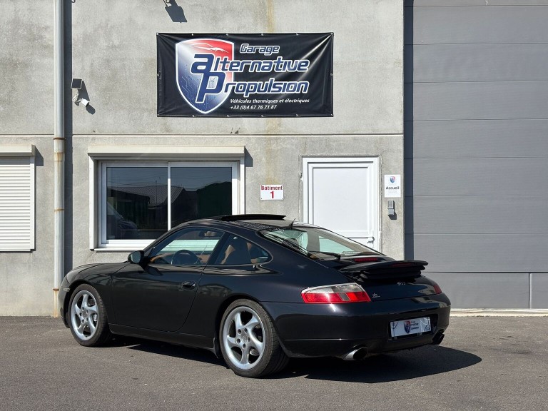 Porsche 996 Carrera 4 Millenium