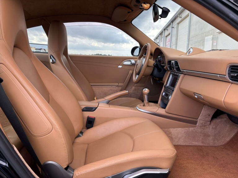 Porsche 997.1 Carrera S Coupé de 2008 flat 6  3,8l 355cv