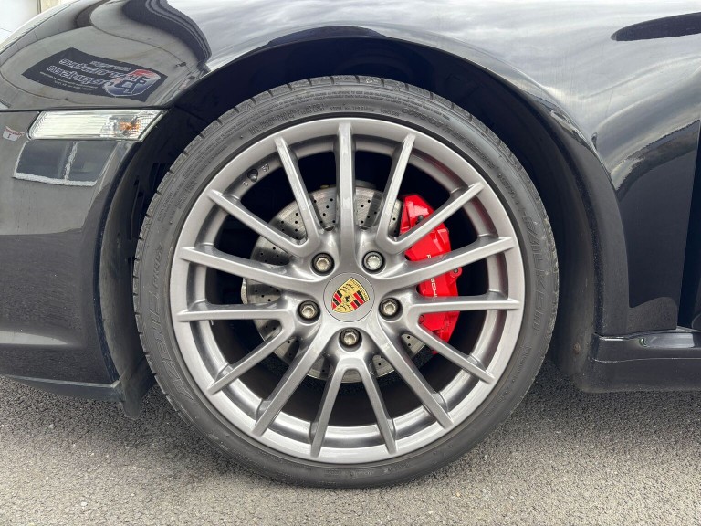 Porsche 997.1 Carrera S Coupé de 2008 flat 6  3,8l 355cv