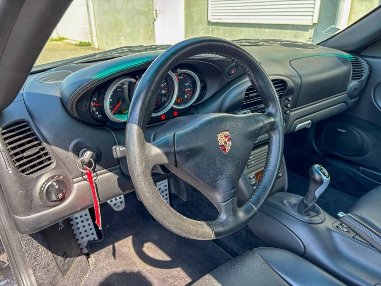 Porsche 911 996 phase2 Carrera 4S de 2006 3,6L 320cv